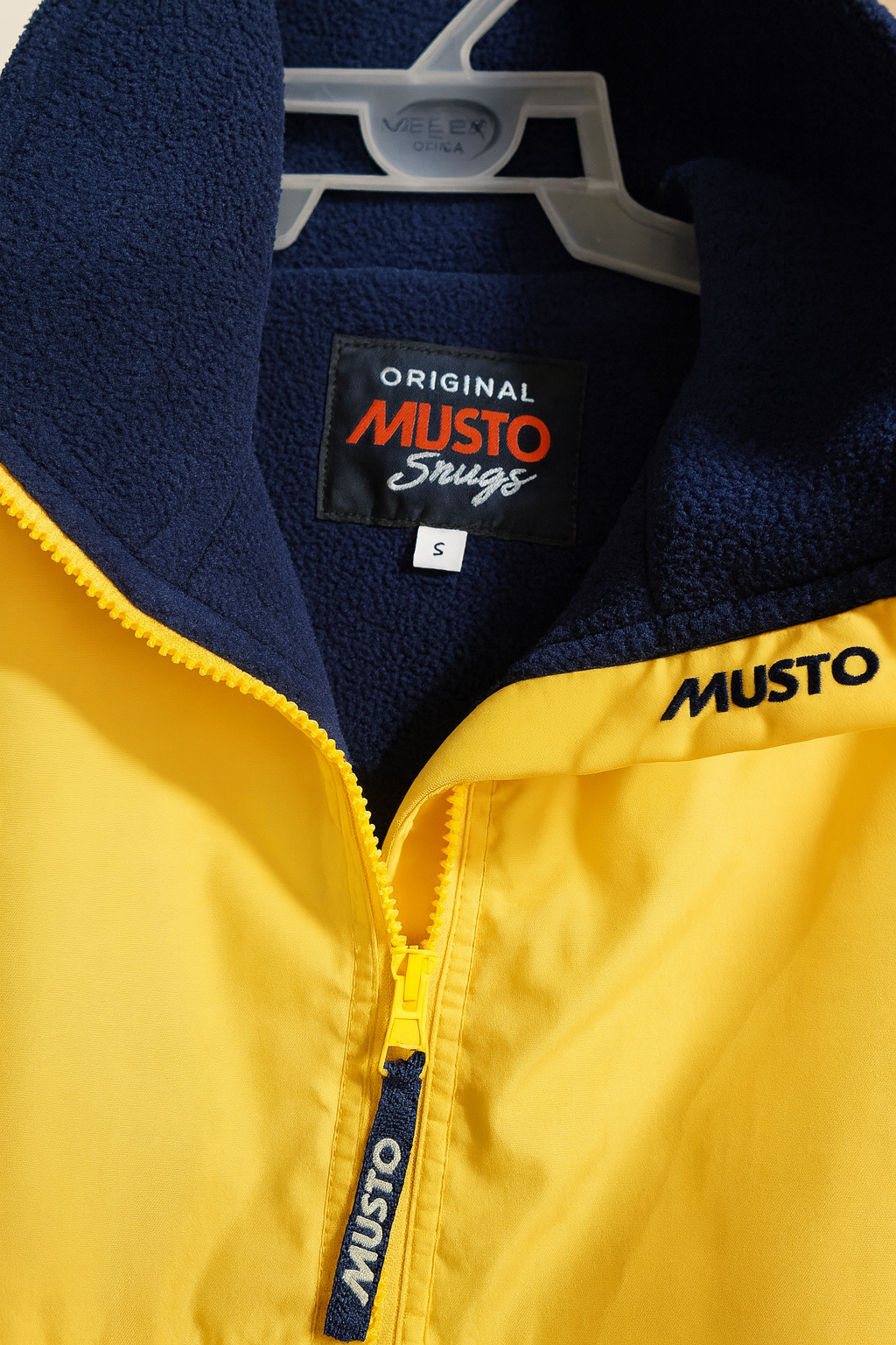 KURTKA OCIEPLANA MUSTO