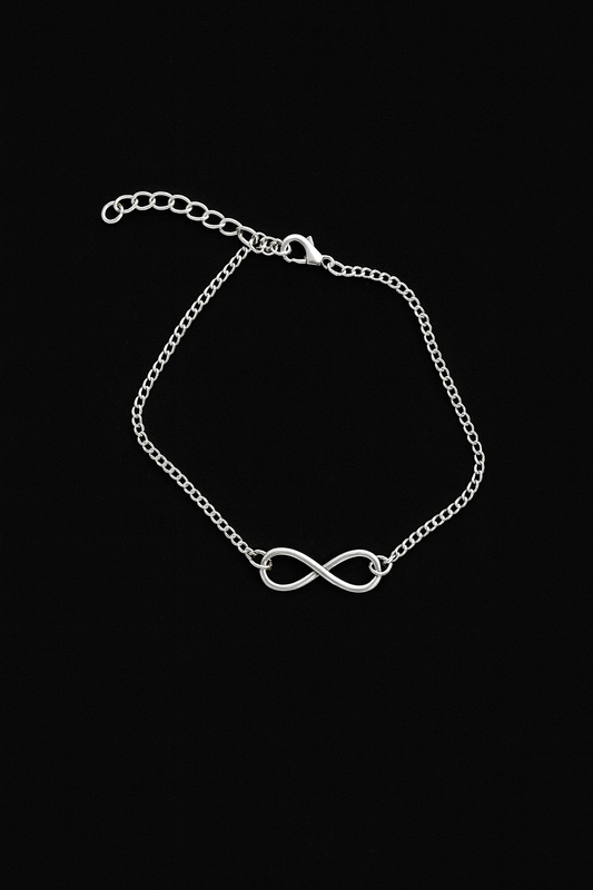 bransoletka w kolorze srebrnym