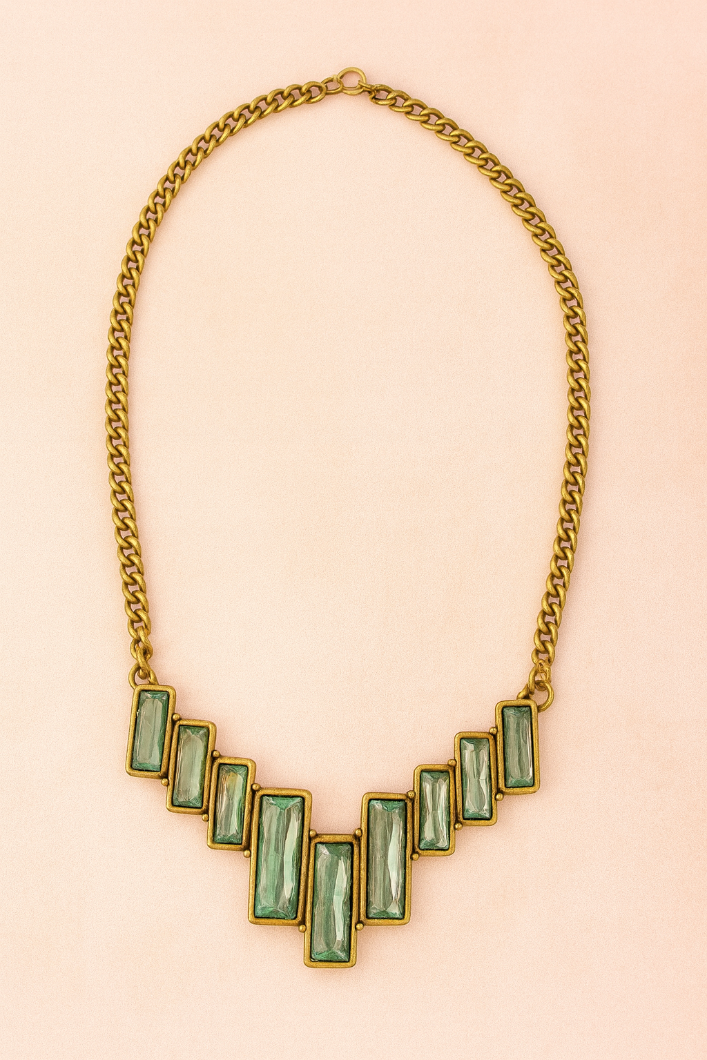 Naszyjnik z turkusowymi kamieniami